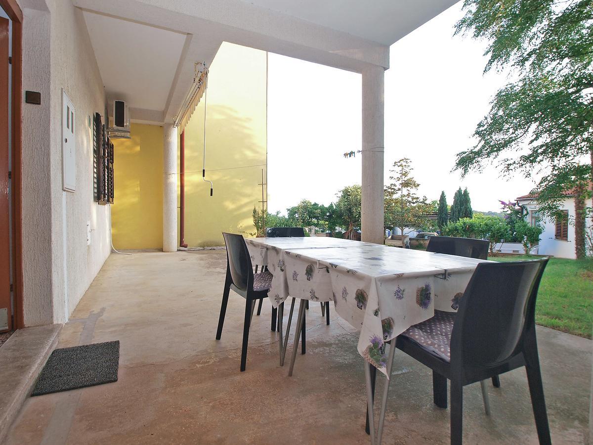 Apartments Ana 1707 Banjole Esterno foto