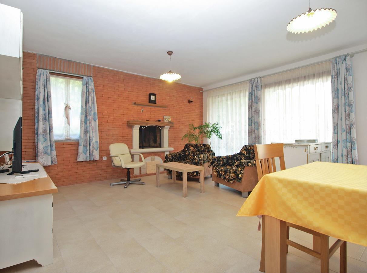 Apartments Ana 1707 Banjole Esterno foto